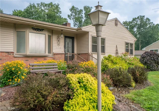 2nd image of 6149 Elk Rd, Canfield, OH 44406 | MLS# 5228639