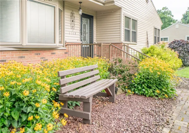 4th image of 6149 Elk Rd, Canfield, OH 44406 | MLS# 5228639