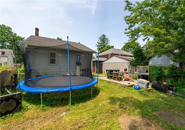 Photo 4 of Single family home for sale at 343 Madison Ave, Akron, OH 44320 | MLS# 5229315 | Listing updated on 2026-08-29