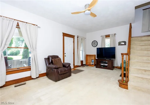 3rd image of 308 W Liberty St, Ashland, OH 44805 | MLS# 5227260