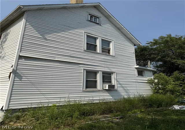 Listing Photo 5 - Condo for sale in building located at 3819 Storer Ave, Cleveland, OH 44109