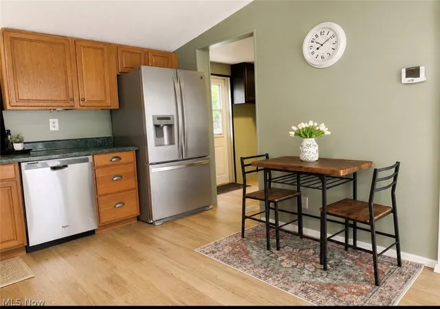 4th image of 914 Hillcrest St, Parkersburg, WV 26101 | MLS# 5229401
