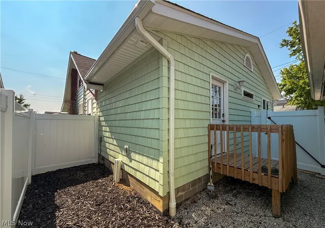 4th image of 27 Bungalow Bay Blvd, Chippewa Lake, OH 44215 | MLS# 5229679