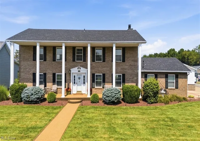 Photo 1 of Single family home for sale at 218 Dublin Dr, Mineral Wells, WV 26150 | MLS# 5229404 | Listing updated on 2026-07-26