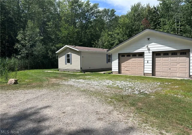 2nd image of 4871 Edwards Dr, Geneva, OH 44041 | MLS# 5229726