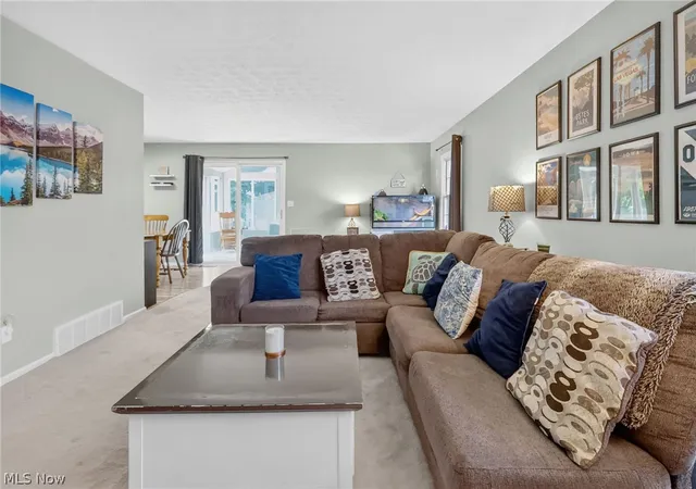 5th image of 910 Marilyn Dr, Wooster, OH 44691 | MLS# 5229234