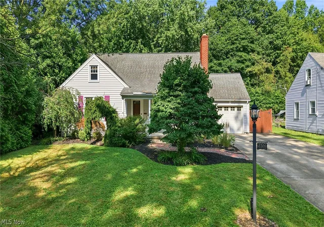 3rd image of 4746 Firnley Ave, Youngstown, OH 44512 | MLS# 5226309