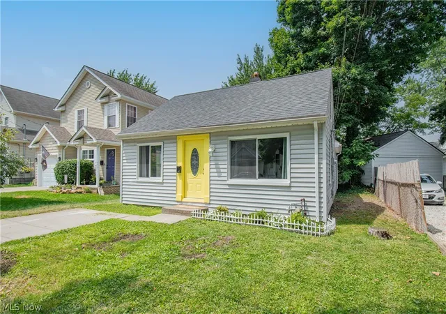 1st image of 908 Hayes Ave, Willoughby, OH 44094 | MLS# 5229281