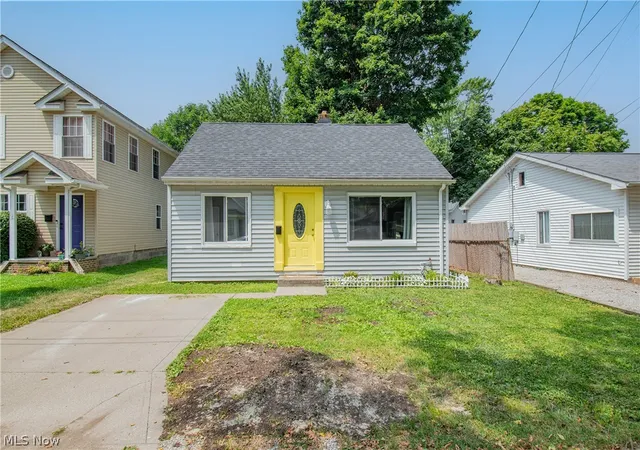 4th image of 908 Hayes Ave, Willoughby, OH 44094 | MLS# 5229281