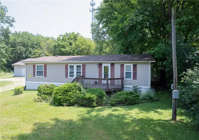 2nd image of 1125 S Johnson Rd, Sebring, OH 44672 | MLS# 5229750
