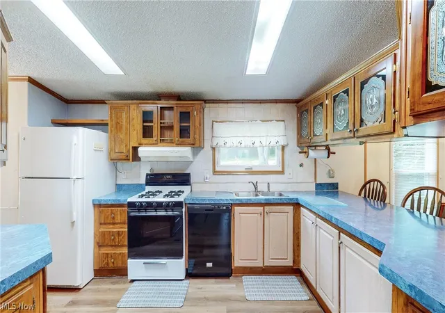 5th image of 1125 S Johnson Rd, Sebring, OH 44672 | MLS# 5229750