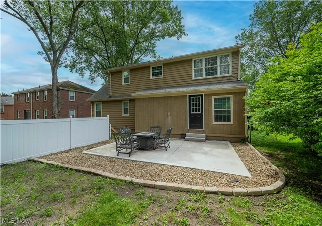 4th image of 7217 Pennsylvania Ave, Youngstown, OH 44514 | MLS# 5216878