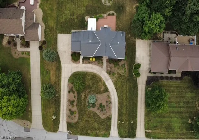 3rd image of 29451 Sayle Dr, Willoughby Hills, OH 44092 | MLS# 5229603