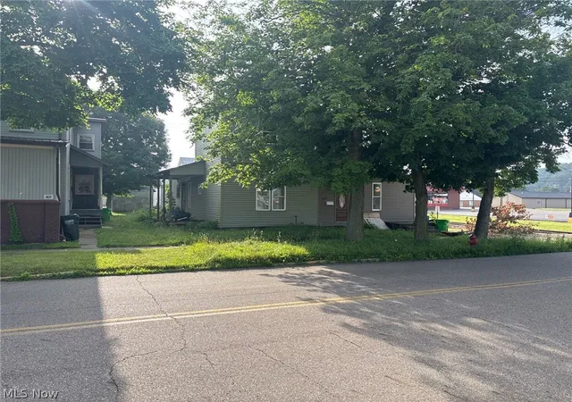 Sale Pending at 405 N Uhrich St, Uhrichsville, OH 44683 | MLS# 5229803 | Listing updated on 2026-08-04