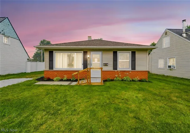 2nd image of 4820 Forest Rd, Mentor, OH 44060 | MLS# 5214365