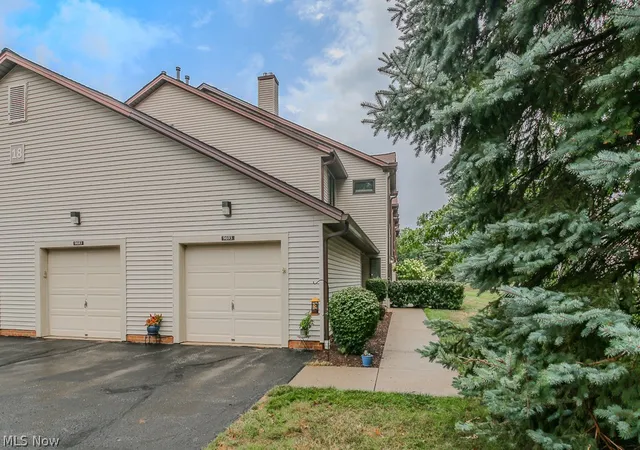 2nd image of 9683 Sylvan Ln, Concord Township, OH 44060