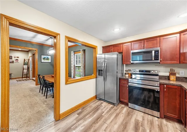 5th image of 6342 Manchester Rd, New Franklin, OH 44216 | MLS# 5227723
