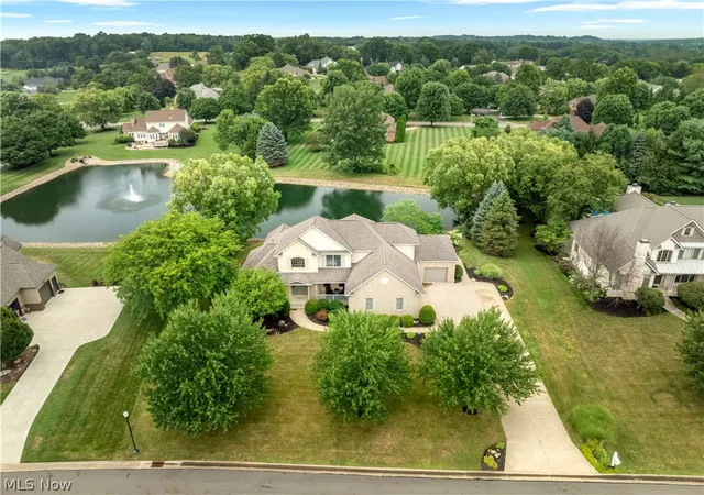 4th image of 1597 Fallen Timber St Ne, Canton, OH 44721 | MLS# 5228198