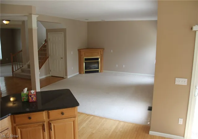 Photo 4 of Single family home for sale at 37603 Stoney Lake Dr, North Ridgeville, OH 44039 | MLS# 5229437 | Listing updated on 2026-09-01