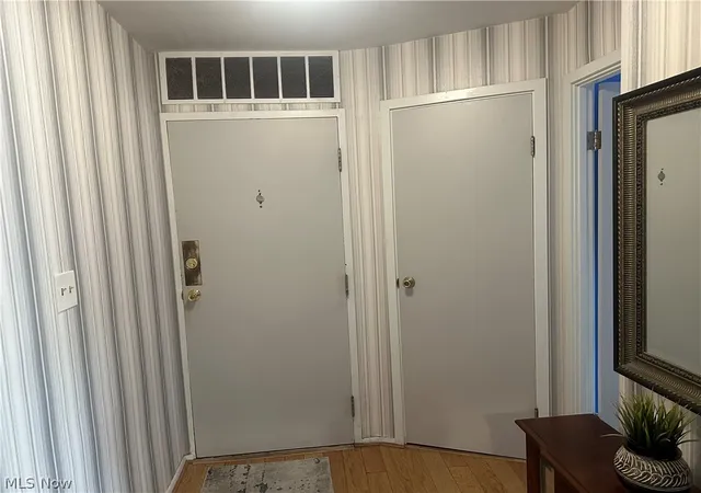 Photo 2 of Condo for sale at 16100 Van Aken Blvd #306, Cleveland, OH 44120 | MLS# 5229272 | Listing updated on 2026-08-25