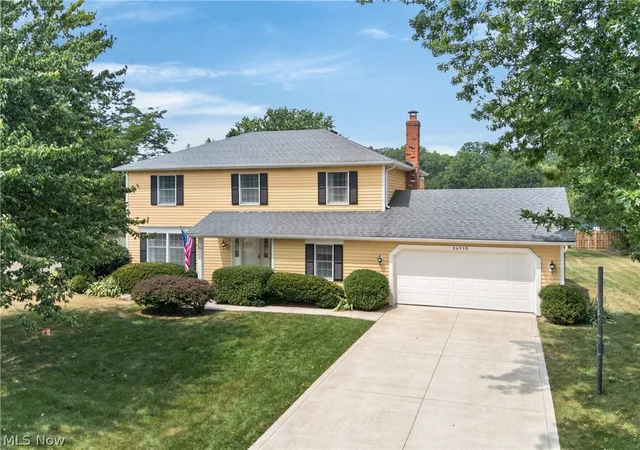 2nd image of 26950 Sentry Ln, Westlake, OH 44145 | MLS# 5229006