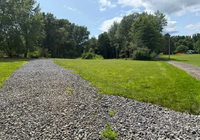 2nd image of 3281 Biltz Rd, Kent, OH 44240 | MLS# 5229826