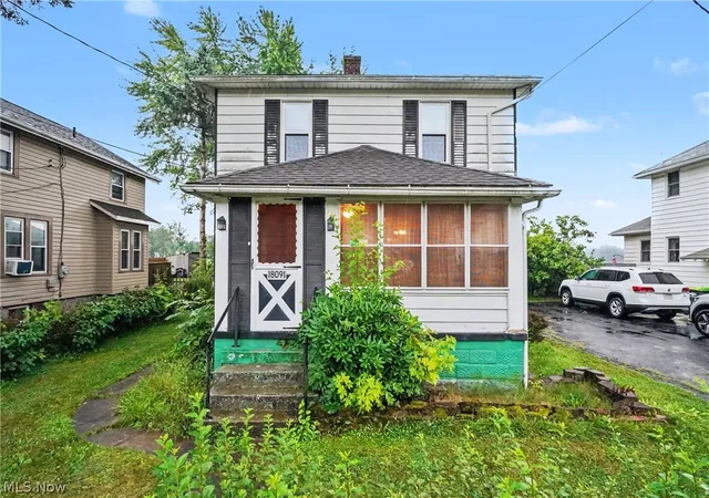 Homes for sale in Beloit, OH | 18091 Derr Ave, Beloit, OH 44609 | MLS# 5229379