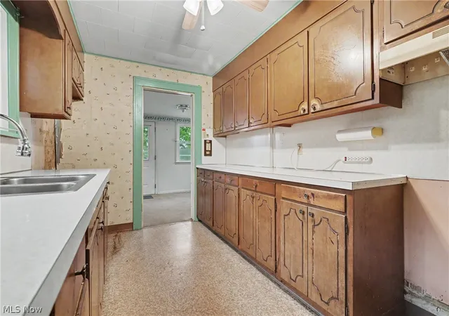 Homes for sale in Beloit, OH | 18091 Derr Ave, Beloit, OH 44609 | MLS# 5229379