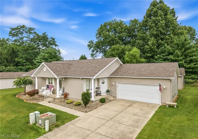 2nd image of 603 S Raccoon Rd #43, Austintown, OH 44515 | MLS# 5229907
