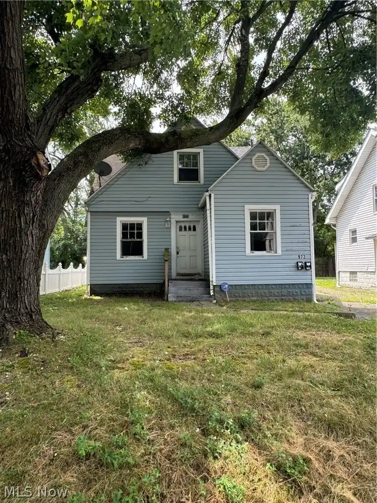Multi family home for sale at 972 Hunt St, Akron, OH 44306 | MLS# 5229654