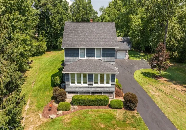 Photo 3 of Single family home for sale at 2855 Niles Vienna Rd, Niles, OH 44446 | MLS# 5229205 | Listing updated on 2026-09-28