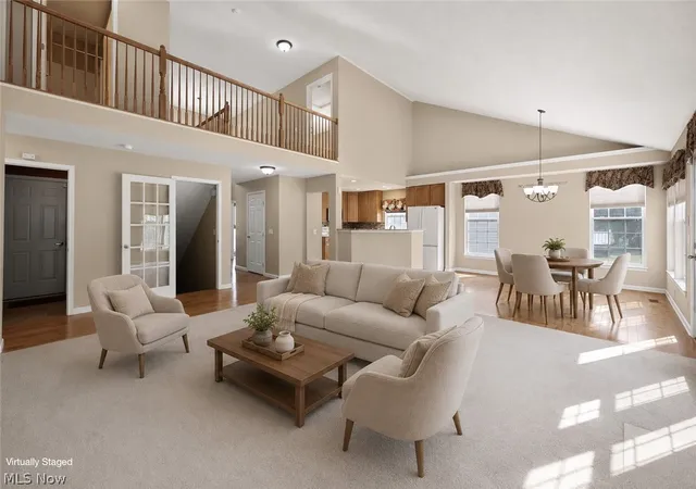 Homes for sale in Berea, OH | 190 Cobblestone Ct, Berea, OH 44017 | MLS# 5229670