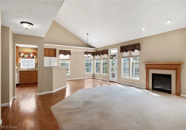 Homes for sale in Berea, OH | 190 Cobblestone Ct, Berea, OH 44017 | MLS# 5229670