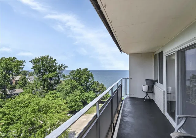 Photo 3 of Condo for sale at 12900 Lake Ave #622, Lakewood, OH 44107 | MLS# 5226930 | Listing updated on 2026-07-23
