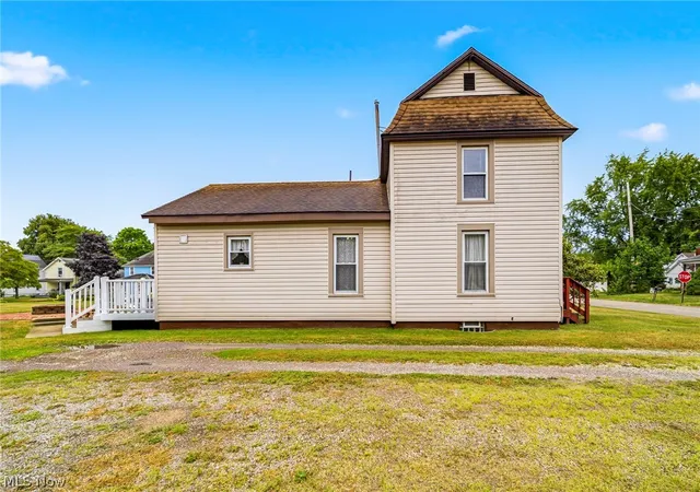 2nd image of 400 Jennie St, Conneaut, OH 44030 | MLS# 5227159