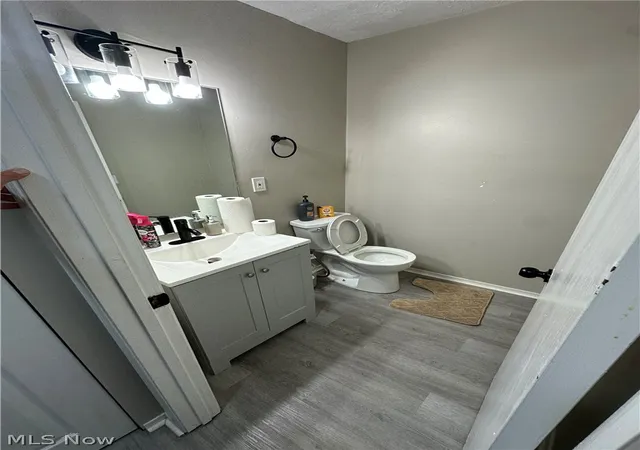 Photo 4 of Sale Pending at 3415 E 106th Street, Cleveland, OH 44104 | MLS# 5227552 | Listing updated on 2026-08-29