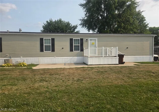 Photo 1 of Sale Pending at 89 Woodcrest #89, Marysville, OH 43040 | MLS# 5230011 | Listing updated on 2026-08-06