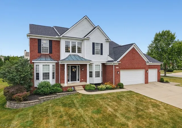 1st image of 401 Norwich Dr, Broadview Heights, OH 44147 | MLS# 5230037