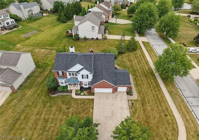 24th image of 401 Norwich Dr, Broadview Heights, OH 44147 | MLS# 5230037