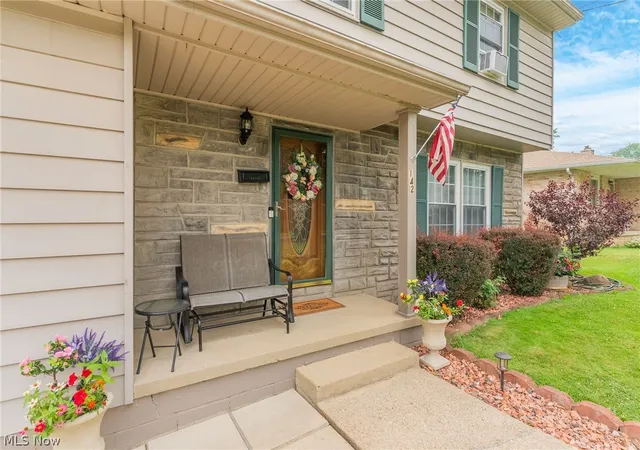 4th image of 142 S Navarre Ave, Austintown, OH 44515 | MLS# 5229918