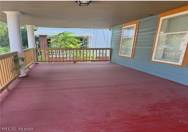 3rd image of 16812 Endora Rd, Cleveland, OH 44112 | MLS# 5229406