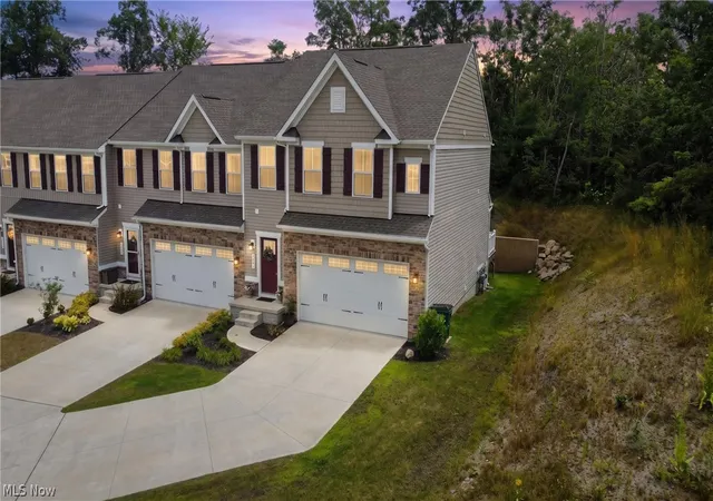 2nd image of 7310 Hillshire Dr, Concord Township, OH 44077 | MLS# 5229399