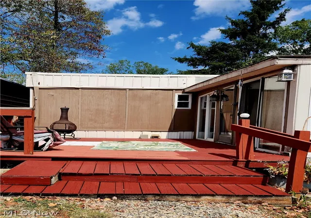 3rd image of 23516 Hideaway Dr, Senecaville, OH 43780 | MLS# 5229320
