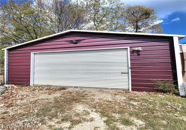 5th image of 23516 Hideaway Dr, Senecaville, OH 43780 | MLS# 5229320