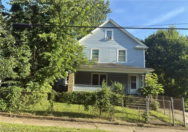 Photo 1 of Single family home for sale at 42 Alfaretta Ave, Akron, OH 44310 | MLS# 5224661 | Listing updated on 2026-08-18