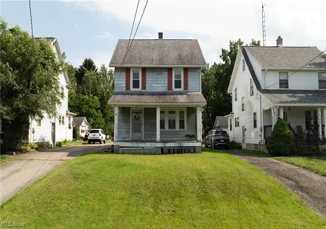 Photo 3 of Single family home for sale at 679 Arlington Ave, Mansfield, OH 44903 | MLS# 5230058 | Listing updated on 2026-08-25