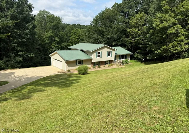 Single family home for sale at 2699 Ruswil Dr, Millersburg, OH 44654 | MLS# 5229754