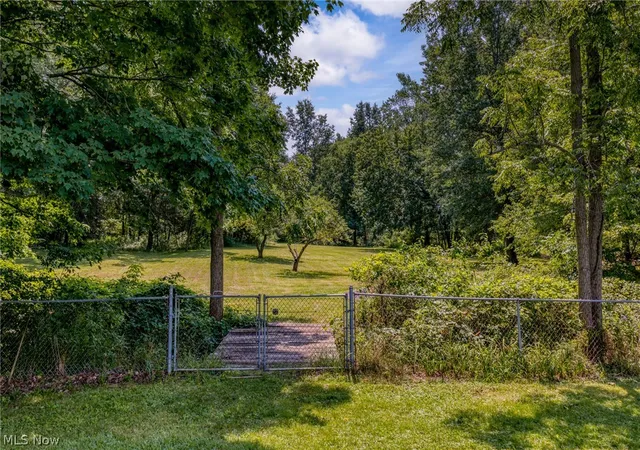 3rd image of 27323 Capel Rd, Columbia Station, OH 44028 | MLS# 5230052