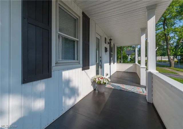 Homes for sale in Berea, OH | 445 Berea St, Berea, OH 44017 | MLS# 5229005