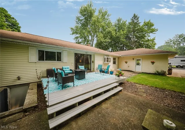 3rd image of 5824 Hartneck Rd, Valley City, OH 44280 | MLS# 5228058